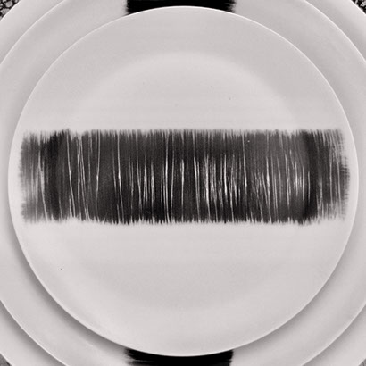 Color/Texture dinnerware 1 large